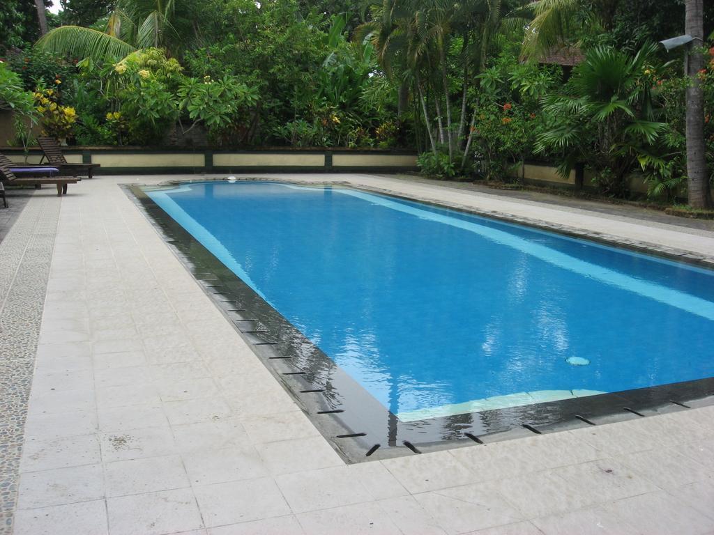 Mahalini 1 *