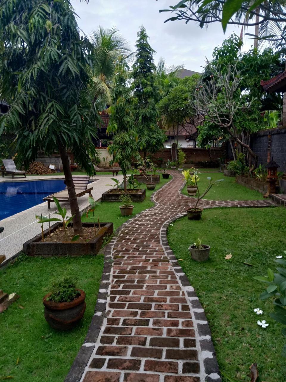 Mahalini 1